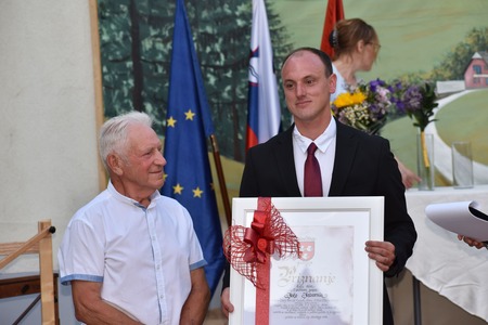 Občinska proslava 25 (323)